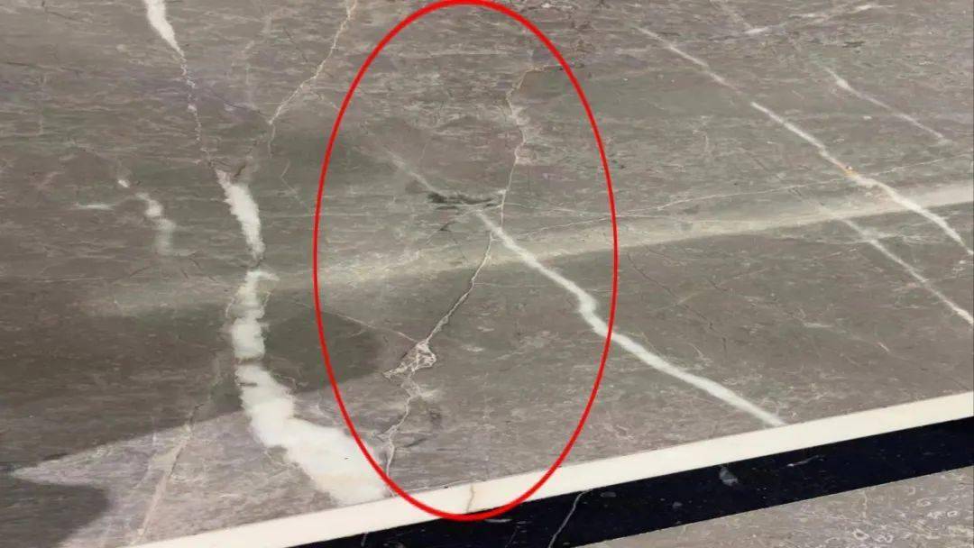 墙砖开裂是怎么回事视频(墙砖开裂是怎么回事视频讲解) 墙砖开裂是怎么回事视频(墙砖开裂是怎么回事视频讲解)